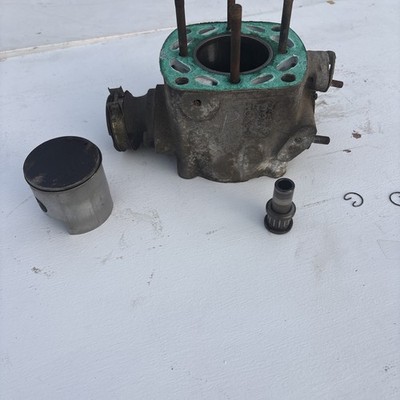 Polaris Centurion 500 Cylinder And Piston
