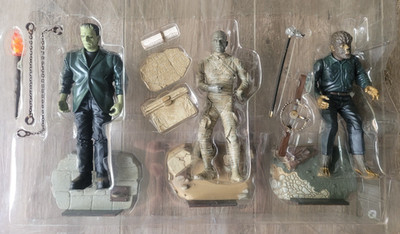 FAO Schwarz Universal Studios Monsters Figure Set Frankenstein Mummy Wolf Man