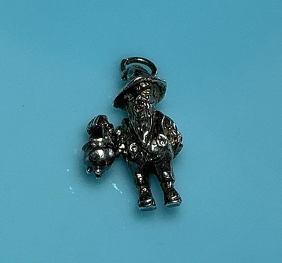 Vintage Silver Leprechaun Gnome Pixie Elf Holding Lantern Charm Pendant 5.2g