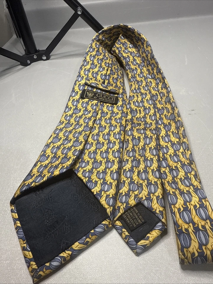 古驰领带 100% 真丝意大利制造 — 第 3/4 张图片