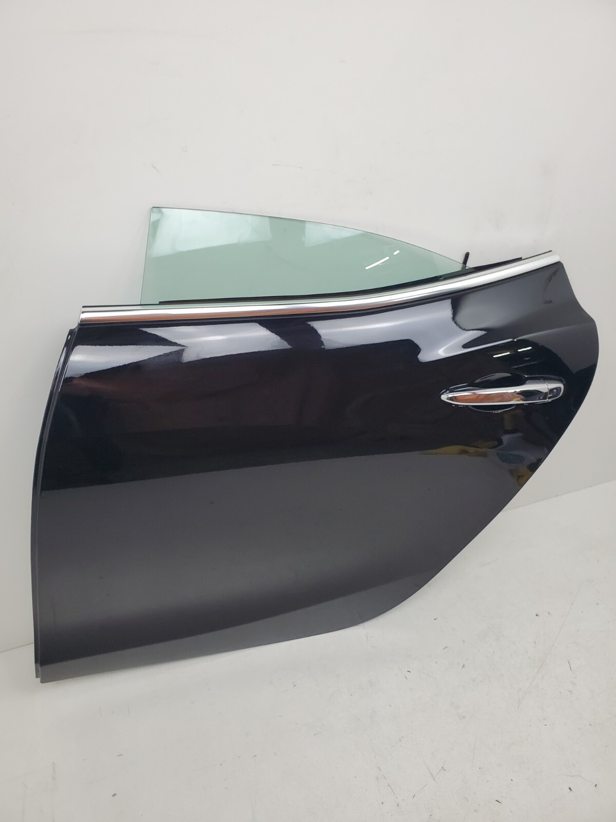 2014-2024 MASERATI GHIBLI SQ4 REAR LEFT DOOR SHELL W HANDLE SPEAKER 820 BLACK