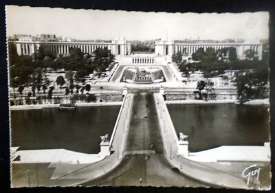 RPPC Pont d Iena (Jena Bridge), River Seine, Palais de Chaillot, Paris, France