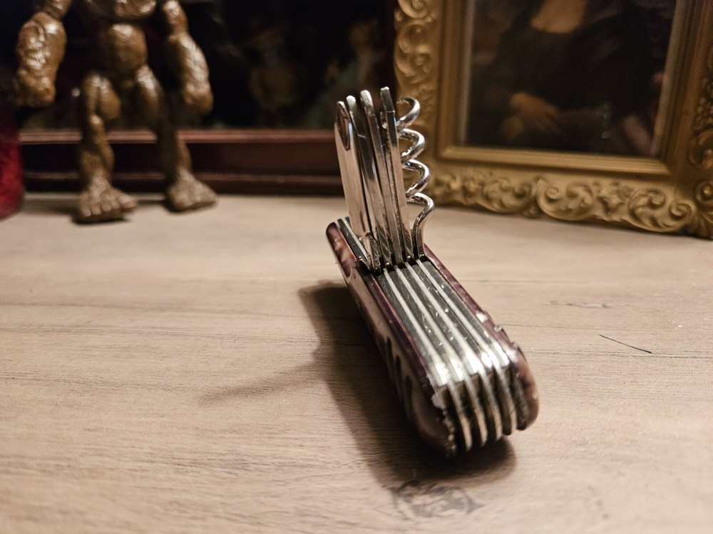 Must-Have Multi-Tool Pocket Knife for Your Tool or Tackle Box Must-Have Multi-Tool Pocket Knife for Your Tool or Tackle Box