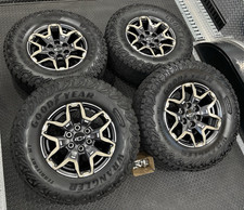 Chevy ZR2 Colorado 17" OEM Wheels 33" Tires Rims Silverado 1500 Canyon Lugs TPMS