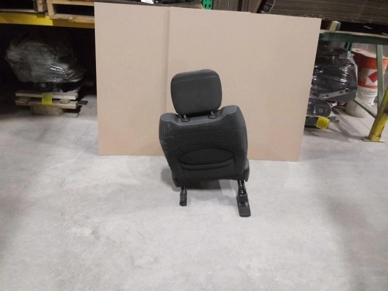 Asiento con canastilla delantero derecho pasajero 68272071AC compatible con 19-23 Ram 1500 2758779 Foto 3 de 4