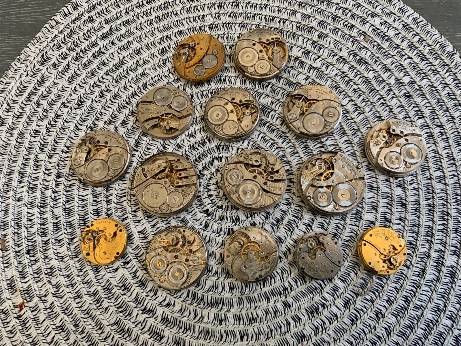 WATCH 0s-16s some scarce , RUN POCKET 7j-17j 15 ALL LOT MOVEMENTS OF ANTIQUE - vintagewatches.pk