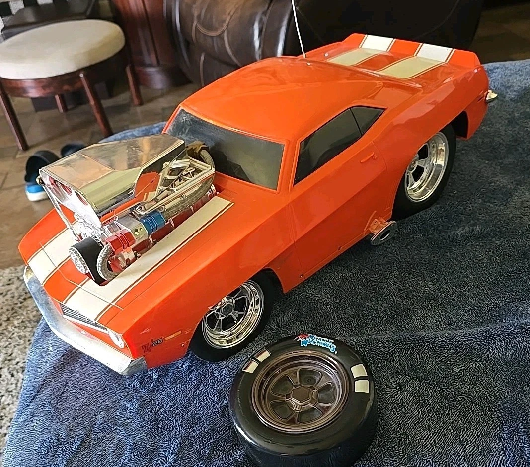 Muscle Machines Chevrolet 1:8 Scale Diecast & Toy Vehicles for