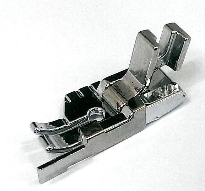 Pie de retazos de 1/4" con guía de borde vástago bajo universal #P60615 Foto 2 de 2