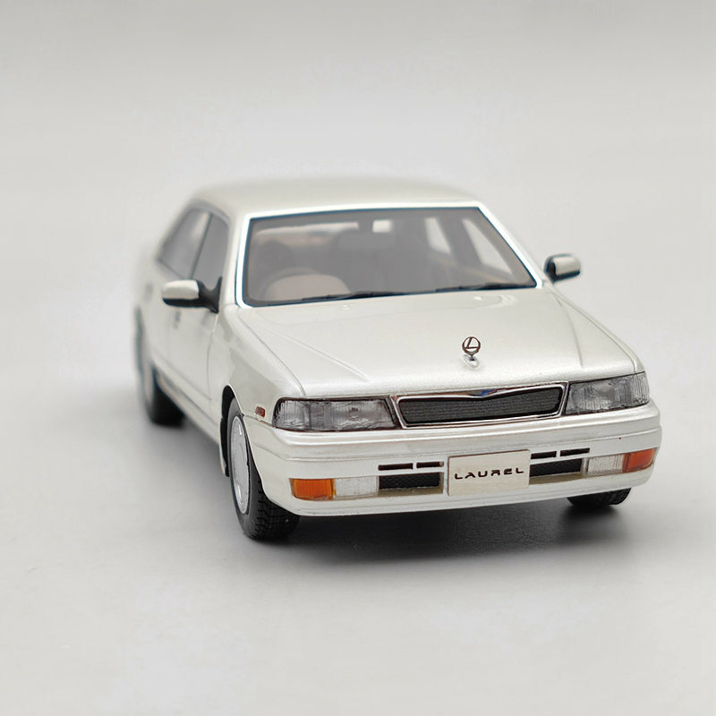 Hi-Story 1/43 Nissan Laurel 25TWINCAM Medalist 1993 HS295 Resin
