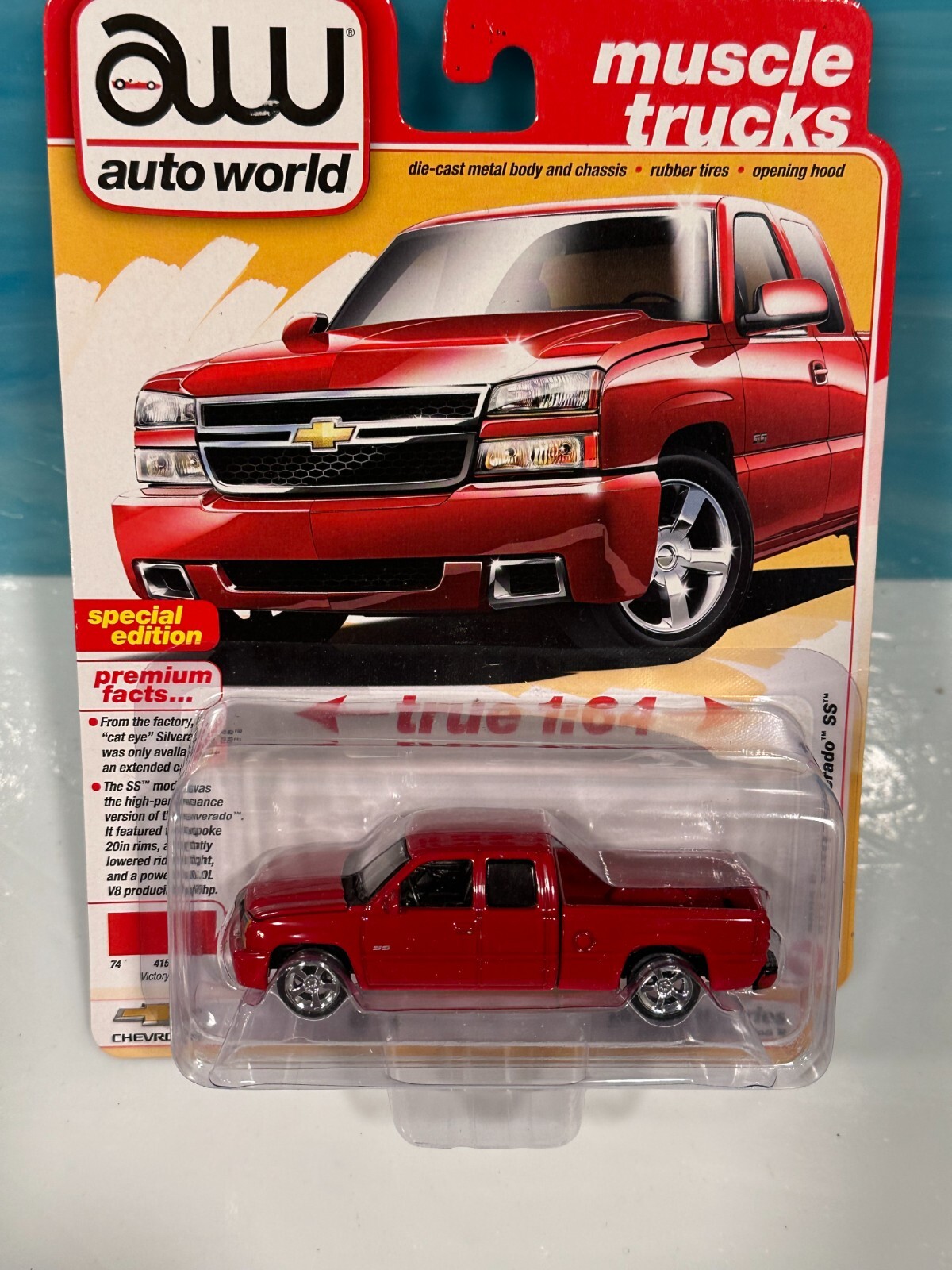 2006 Chevy Silverado SS Muscle Truck Auto World Factory Sealed New
