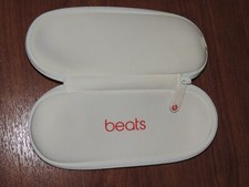 Zipped Soft Oval Carrying Case - for Beats PILL 2.0 - WHITE Speaker by Dr. Dre