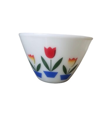 Vintage Fire King Oven Ware ''Ivory'' TULIP Nesting Mixing Bowl ~9 1/2'' x 6'' ~