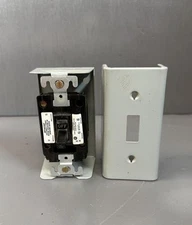 GE Manual Motor Starter CR101Y, Thermal Protection, Toggle Switch GHA-110