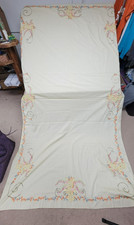 EMBROIDERED TABLECLOTH Light Yellow Floral LARGE 104"x58" Dining Banquet