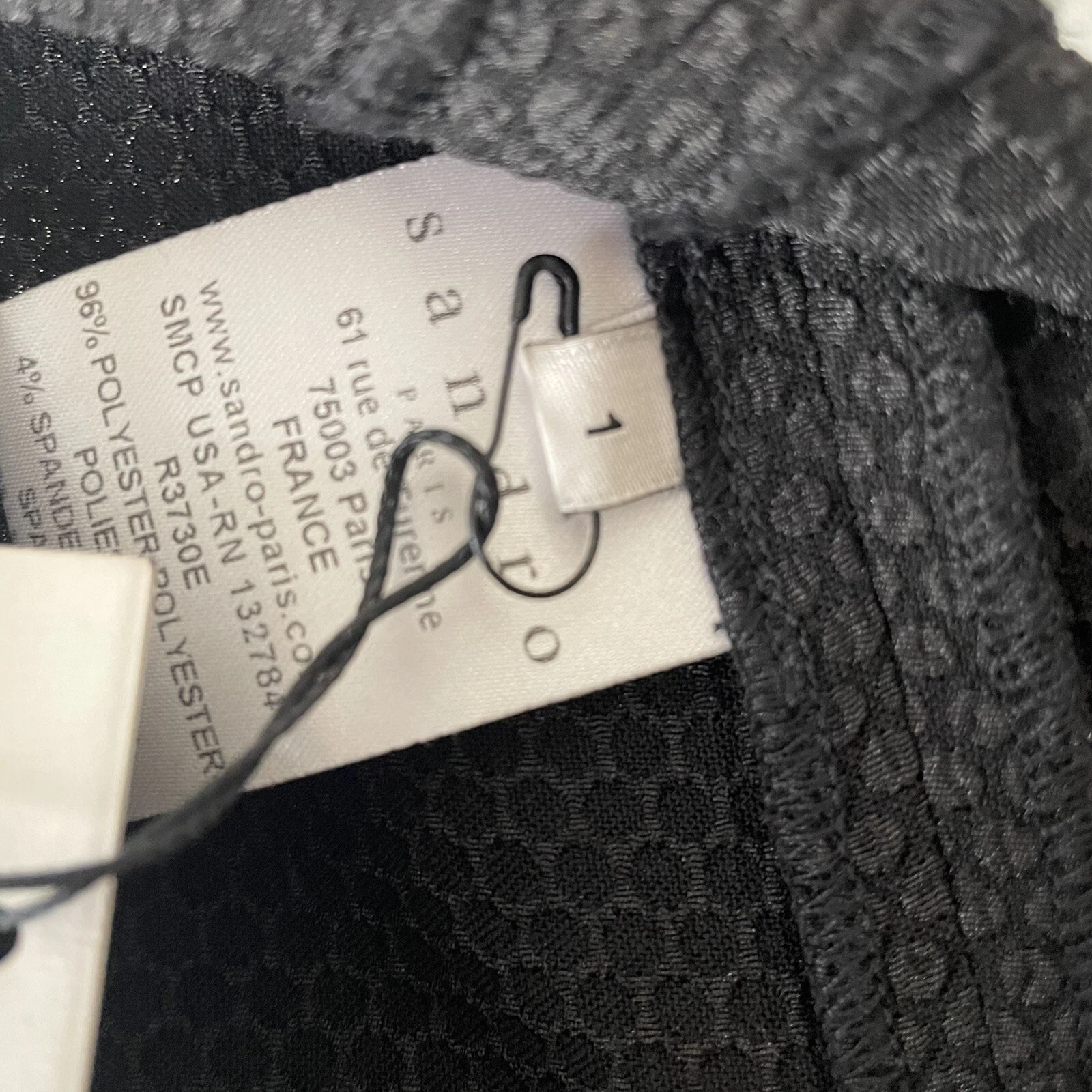 OFF WHITE Abito SANDRO Paris Regal scollo a V nero e bianco sporco donna taglia S (1 Sandro) carino