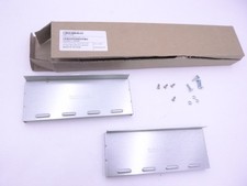 APC Heavy Duty Kit Rack Mount Brackets L R ROHS for Networking Server 0M-77578
