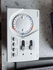 Siemens RWB2E 24 Hour Mechanical Programmer - White *NEW*