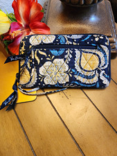 Vera Bradley Quilted Zip-Around Wallet Wristlet - Retired "Ellie Blue" Pattern