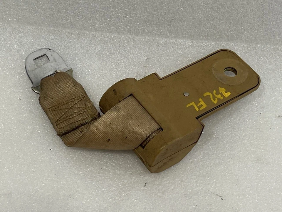 Cinturón de seguridad delantero izquierdo Jeep Grand Wagoneer 1986 1987 1988 1989 1990 1991 Foto 2 de 4