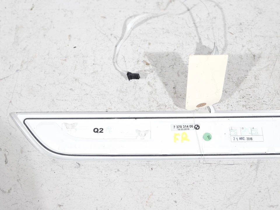 2016 - 2020 BMW 740I G12 FRONT RIGHT SIDE DOOR SILL SCUFF PLATE PANEL OEM 🚗 - Image 4 of 4