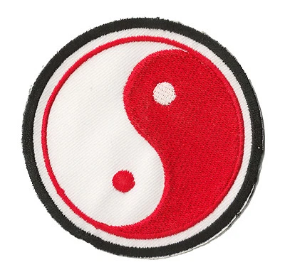 Patche écusson Ying Yang rouge patch brodé thermocollant badge