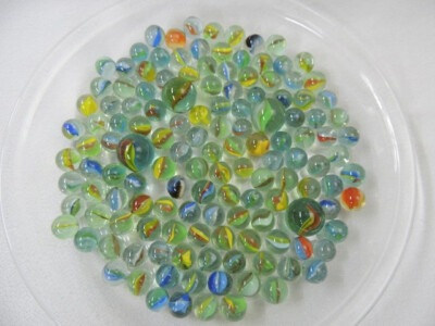 137 Antique Vintage Multi - Color Cat Eye Marbles 0.534 to 0.980'' - 4 Shooters -