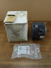 New Stearns Rexnord 105672205 QF-REV A Electric Motor Assembly Brake Unit