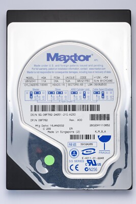 Maxtor 2B020H1 20GB IDE Desktop Festplatte D/PN 08F782