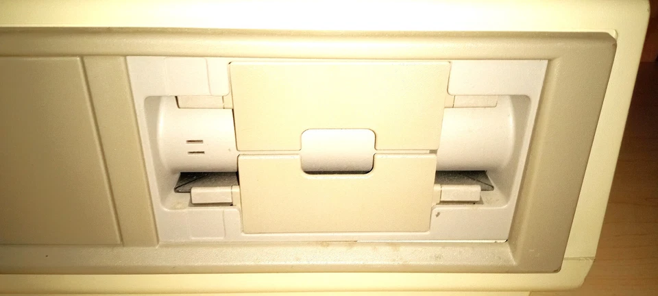 Computadora Digital Equipment Corp DEC Rainbow 100-A con monitor, teclado, se expande Foto 2 de 4