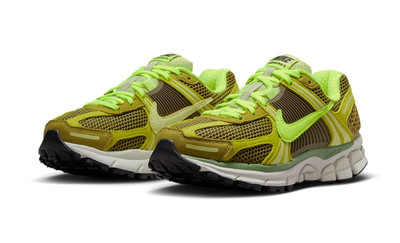 Sz 12 - Nike Wmns Air Zoom Vomero 5 'Olive Flak'