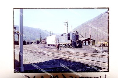 35mm slide, C&O 6256 @ HANDLEY WV MAY-78 ORIG ~train yard engine
