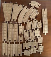 29 Textured Wooden Train Tracks and Car RailRoad Accessories