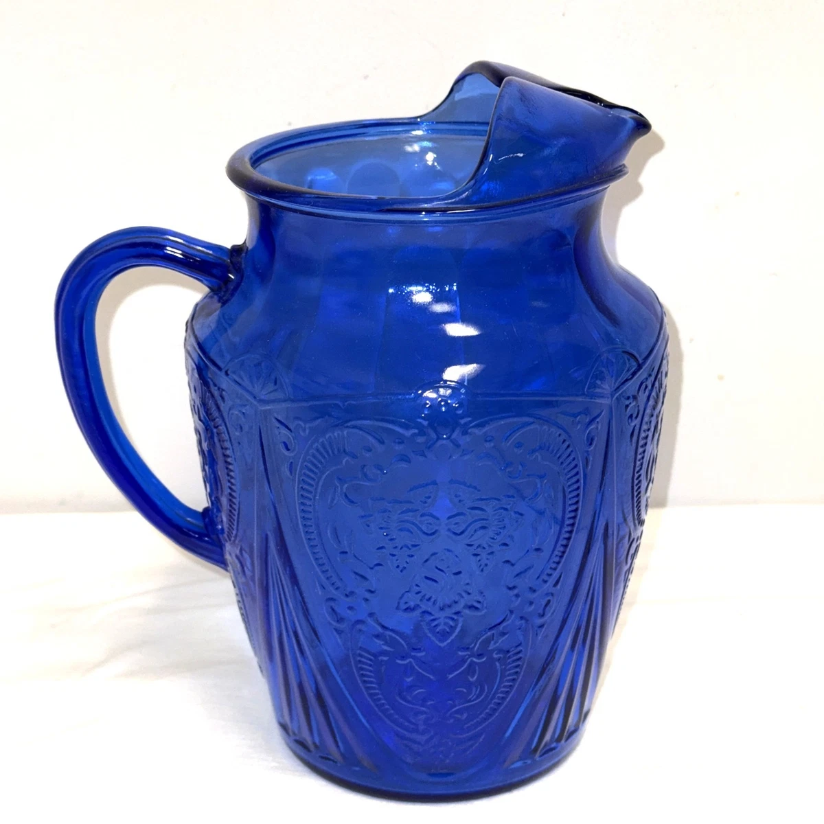À vendre, donner, récupérer de Nathalie Gauthier | Superbe vaisselles en verre bleu cobalt & en