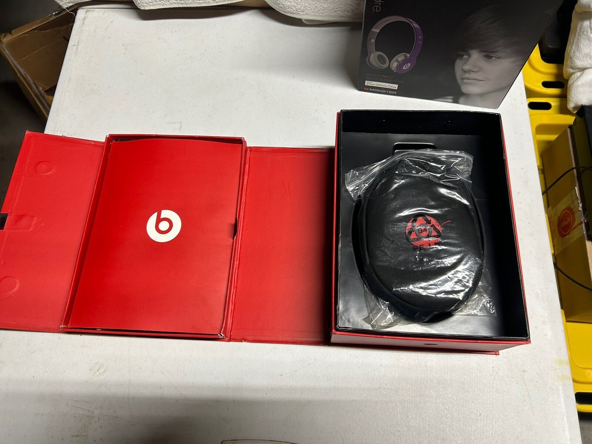 ヘッドホン ジャスティンビーバー Beats ヘッドホン ジャスティンビーバー Beats - メルカリ