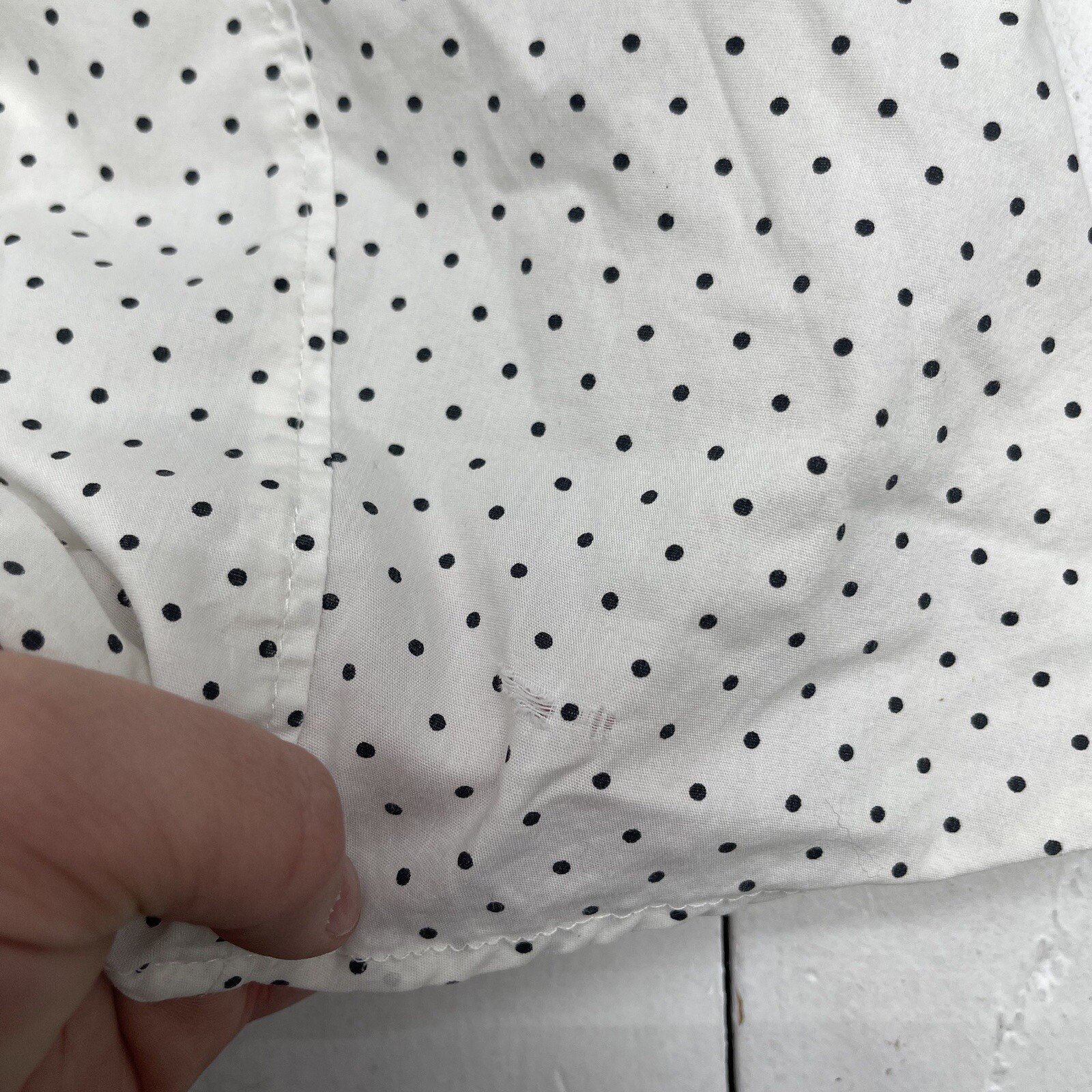 Covington Essentials White Polka Dot Button Up Lo… - image 4