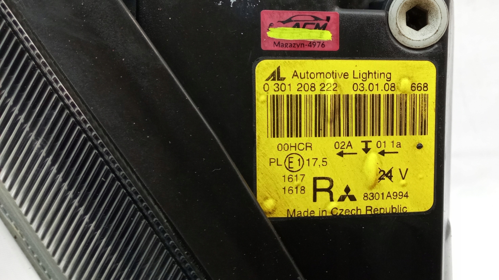 Frontscheinwerfer Mitsubishi Colt 8301A994 Halogen Rechts 