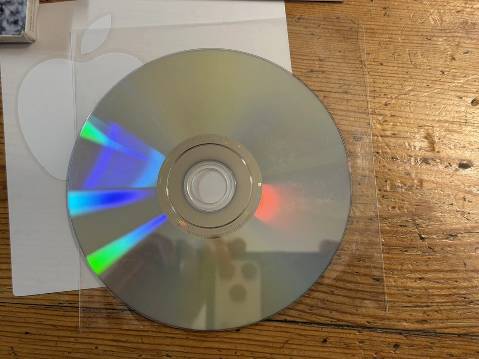 Mac OS X Snow Leopard 10.6 Retail DVD - Image 2 of 2