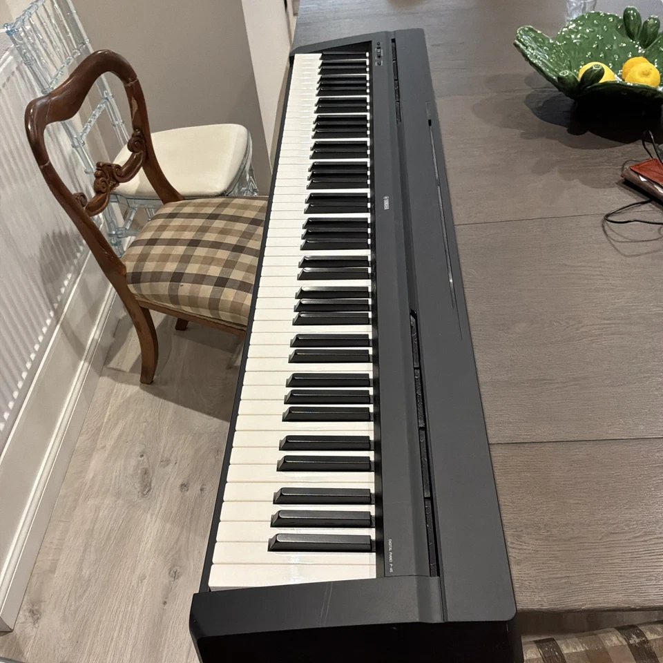 Yamaha P-45, photo 3 of 5