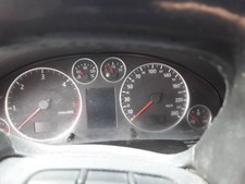 4B0920933GX QUADRO STRUMENTI PER AUDI A6 BERLINA (4B2) 2002 1151225