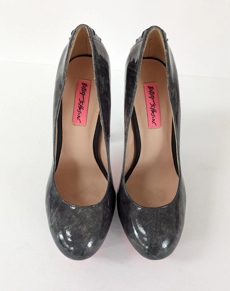 Betsey Johnson Dita Von Teese 女士灰色细高跟鞋性感高跟鞋 8M 码 — 第 2/4 张图片