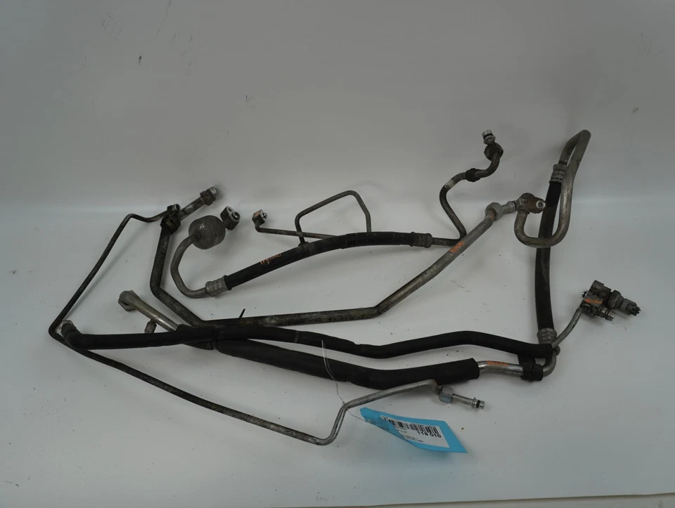 Gebrauchter Klimaanlagen Schlauch DAIHATSU TERIOS I Phase 1 1.3i 86ch - Bild 1 von 4