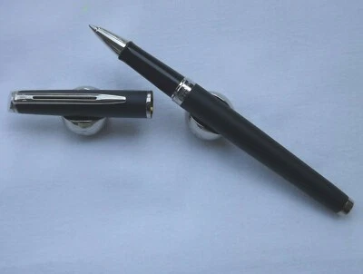 ÉLÉGANT STYLO ROLLER BILLE WATERMAN HEMISPHERE MAT NOIR NEUF DE STOCK X14