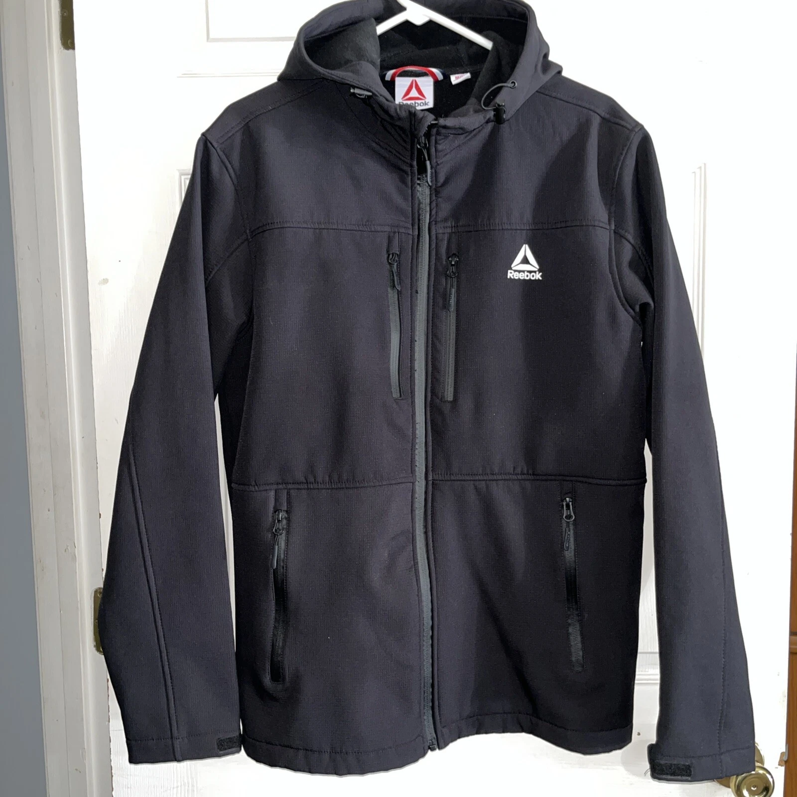 Reebok Men’s Medium Soft Shell Black Wind Rain Weather Jacket NICE