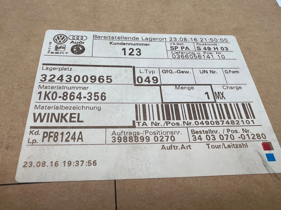 OEM VW Angle Rear Center Console Golf 5 + 6 EOS 1F Scirocco R32 Original Foto 3 de 4