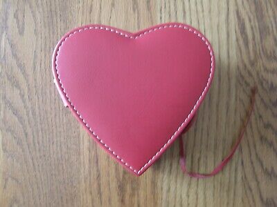 Watayo 60 PCS Valentine's Day Mini Boxes Hanging Ornaments-Fabric Heart Pattern