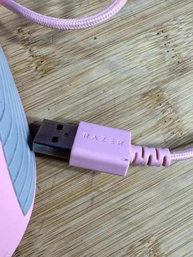 Razer Basilisk wired gaming mouse - pink RZ01 - Picture 5 of 8
