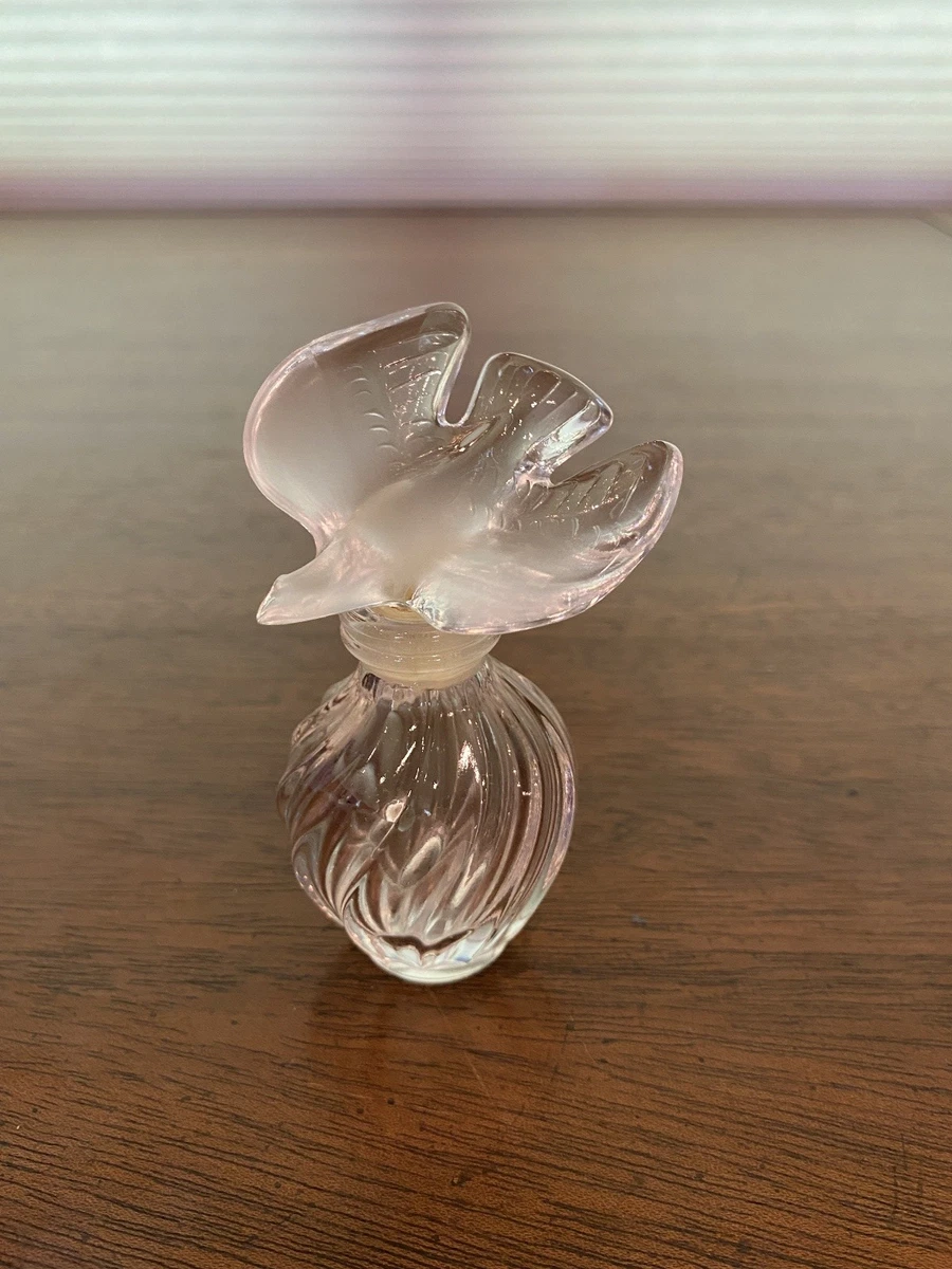 Nina Ricci Lalique In Collectible Decorative Glass & Crystal