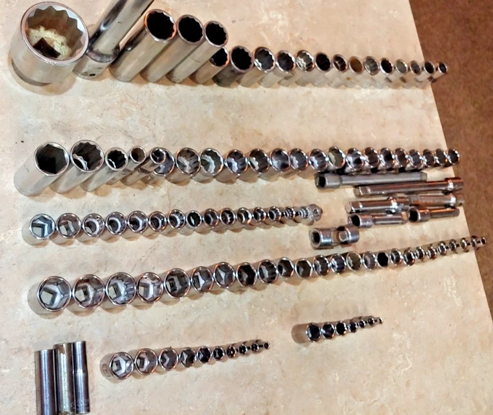 109 pcs. Craftsman Sockets/Ext Mixed 3/4"-1/2"-3/8"-1/4" dr Metric SAE  USA - Image 4 of 4