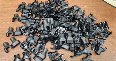 Lot of 100 TE Connectivity AMP Connectors 2035047-6