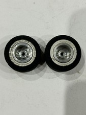 Pair of Wheels with Foam White Wall Tires for 1/24 scale slot cars